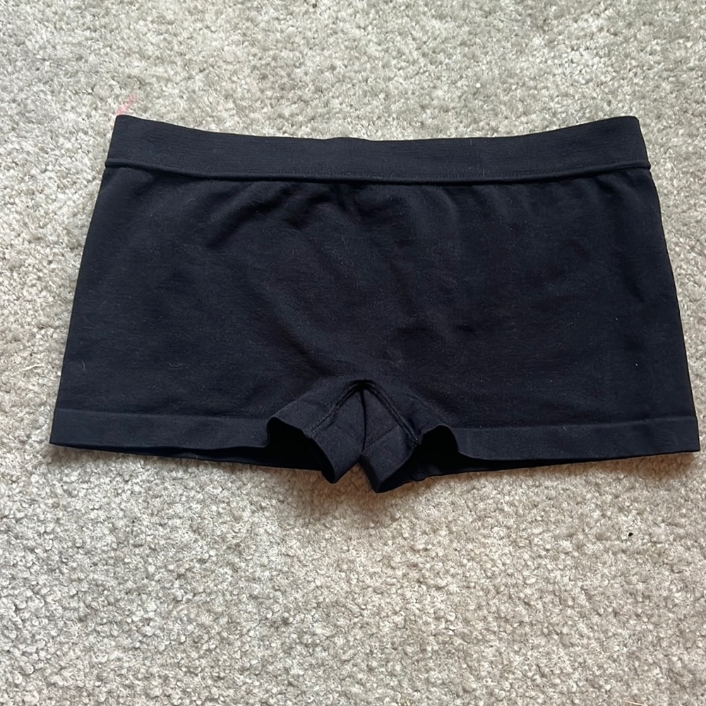 COPY - Rave booty shorts